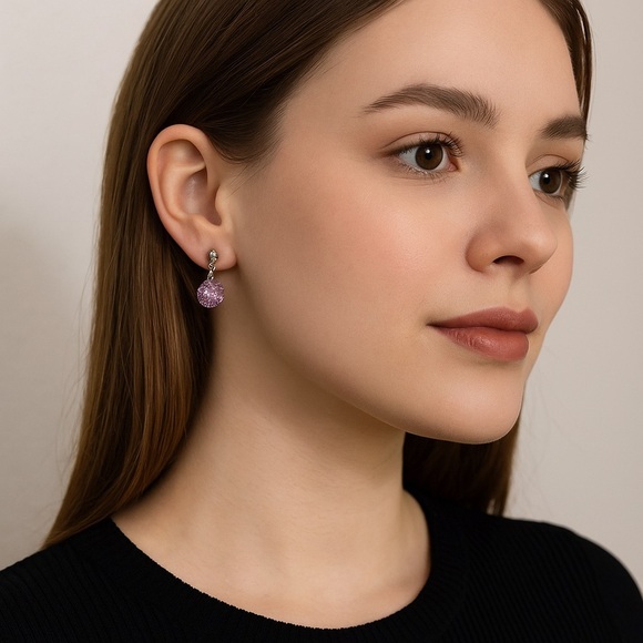kkcollectionsss Jewelry - Chic Silver and Lavender Drop Earrings